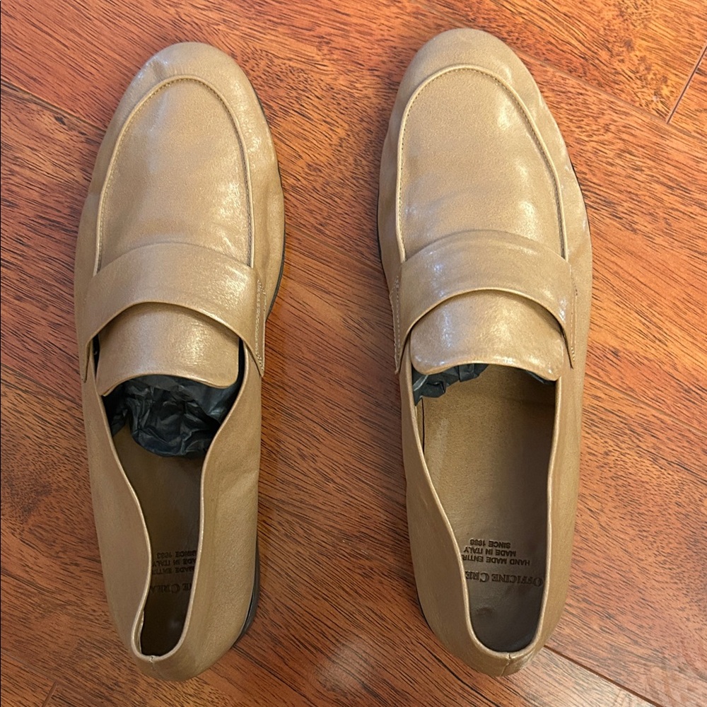 Officine Creative Men's Tan Loafers size 10.